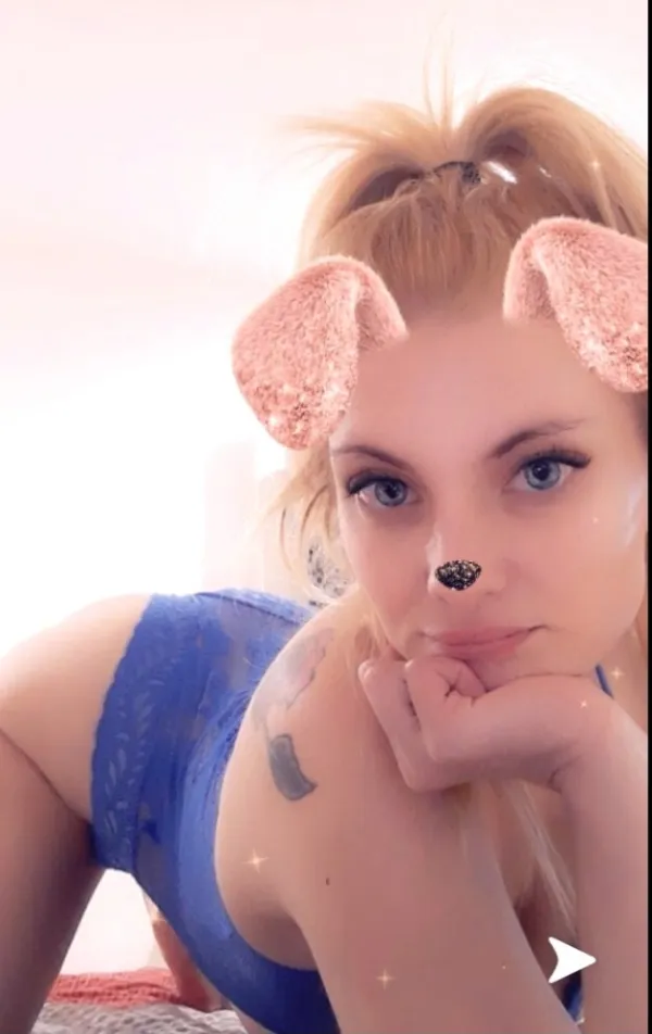 Blue Bunii Avatar Bg