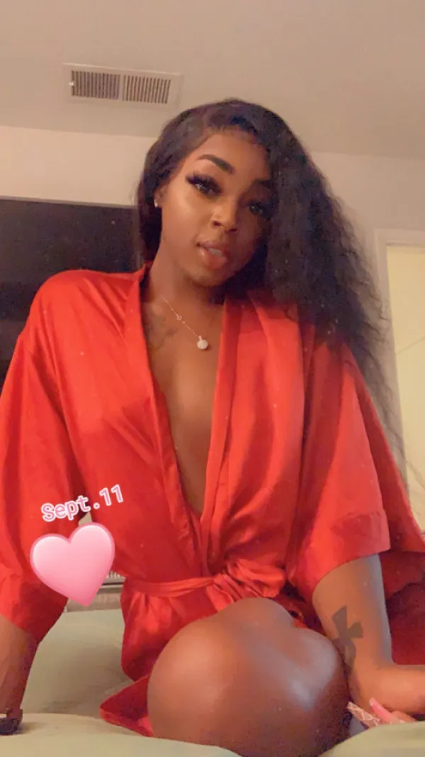 ExoticKaylaa Avatar Bg